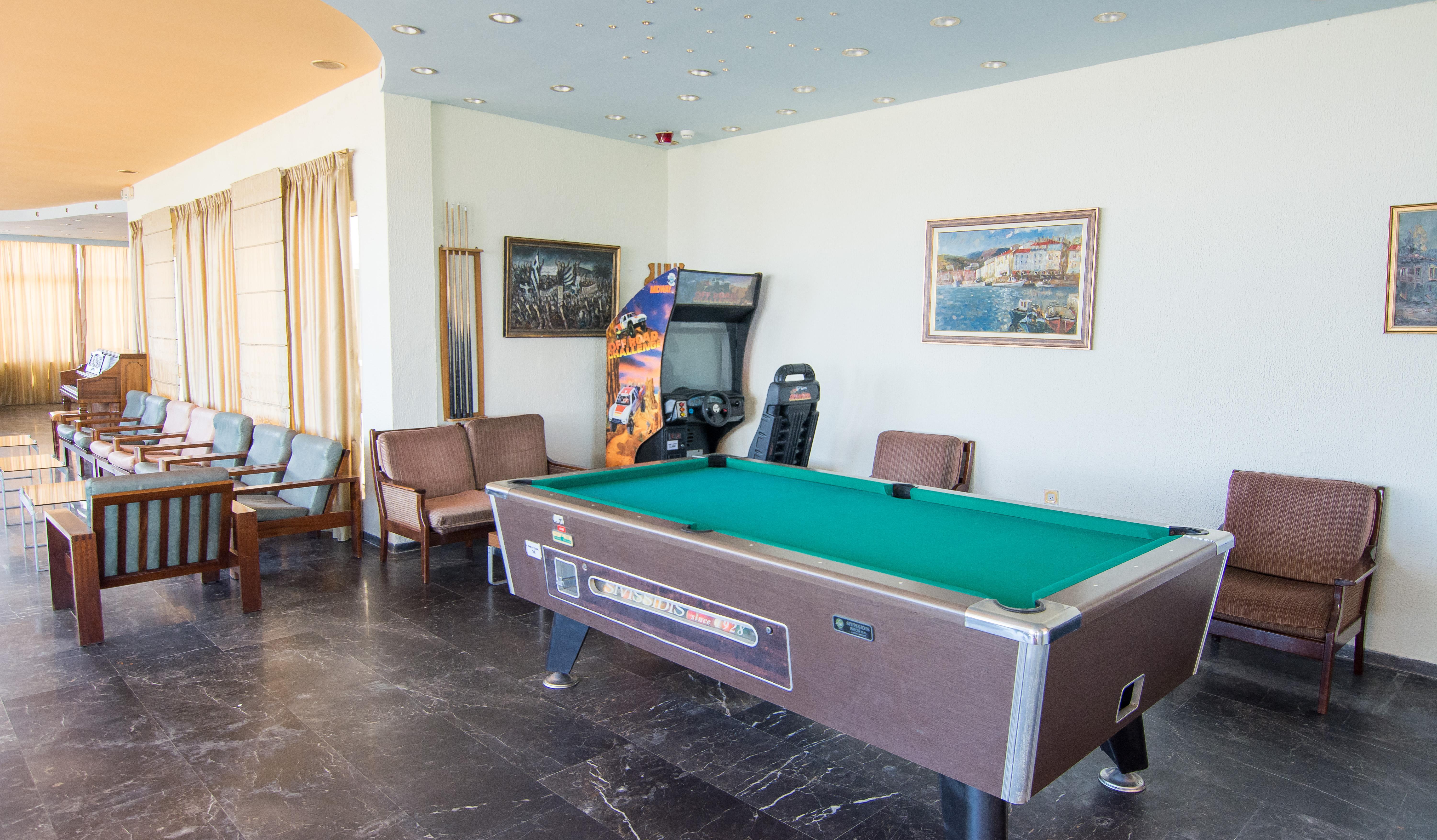 Alexandros Hotel Perama  Exterior photo