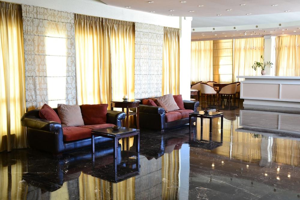 Alexandros Hotel Perama  Exterior photo