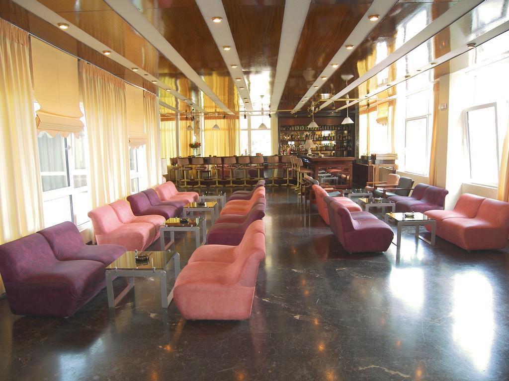 Alexandros Hotel Perama  Exterior photo